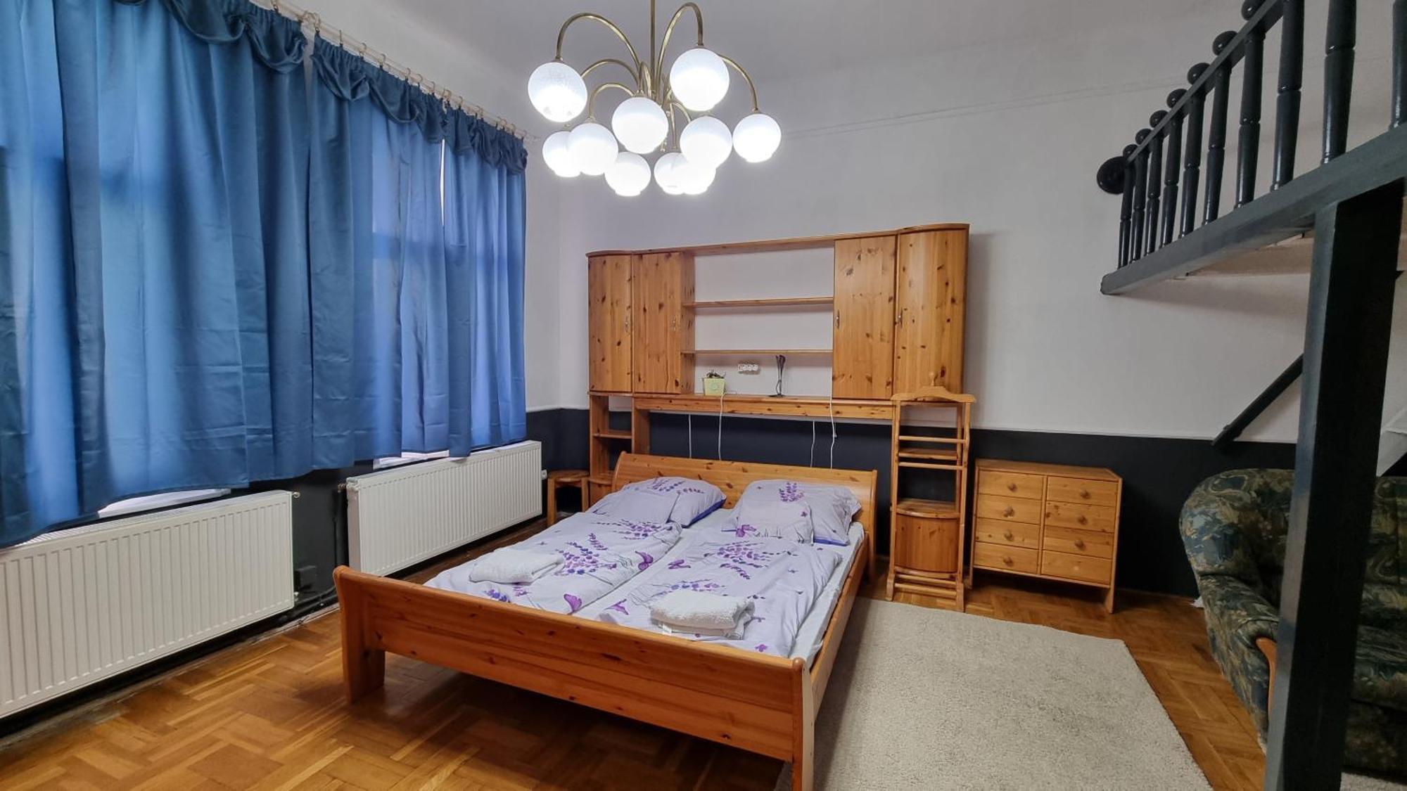 Centrum Panzio Debrecen Dış mekan fotoğraf